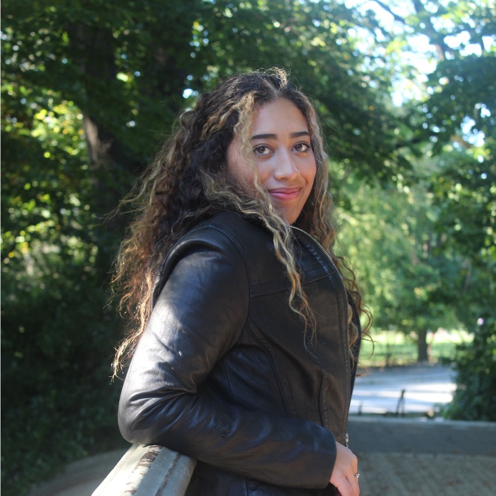 Meet your Posher, Alyana